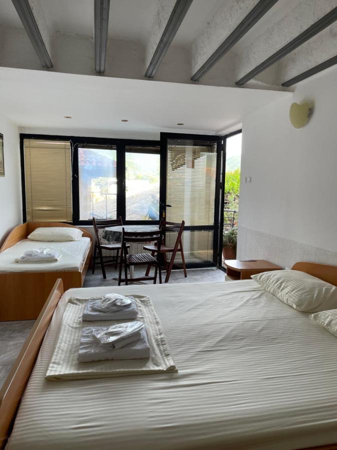 Apartments Evelyn Ohrid Extérieur photo